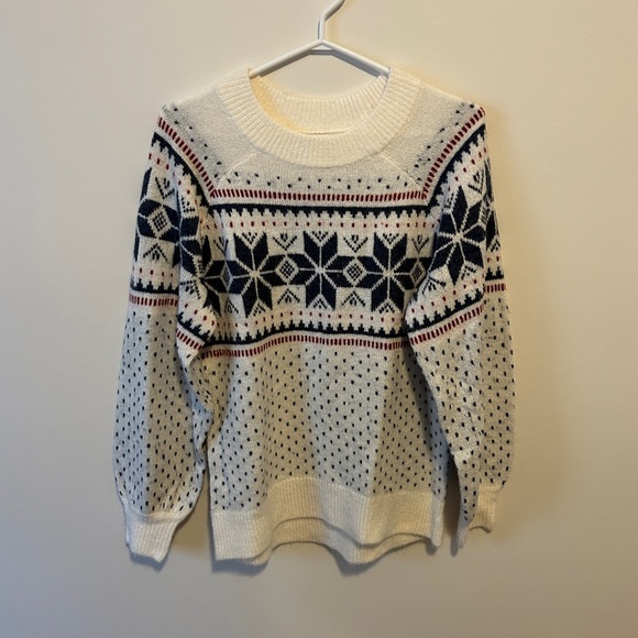 💜 2 for $30 / Abercrombie & Finch Winter Sweater - Picture 3 of 4